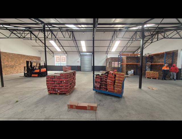 352M² FACTORY TO LET IN BENONI SOUTH